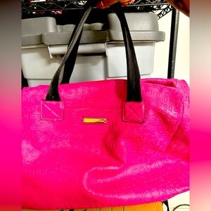 Pink Juicy Couture overnighter